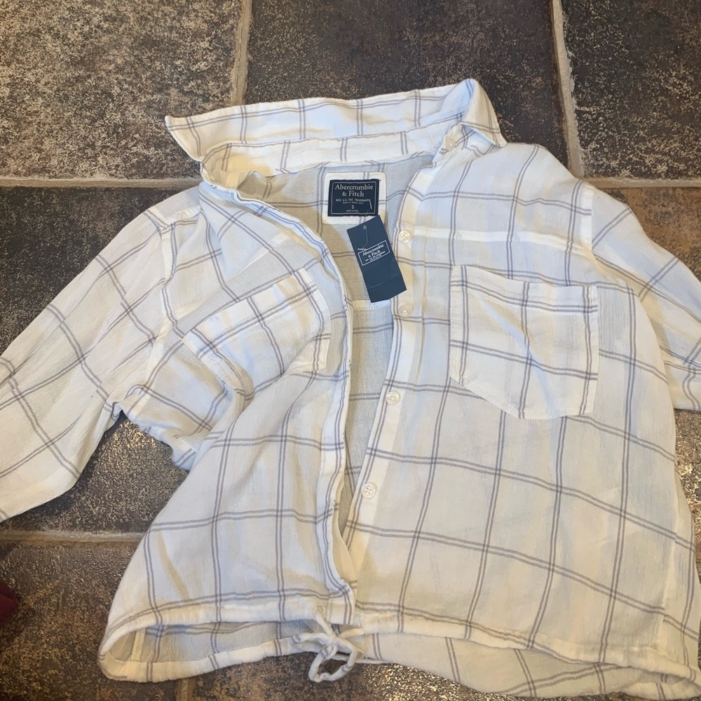 Button shirt